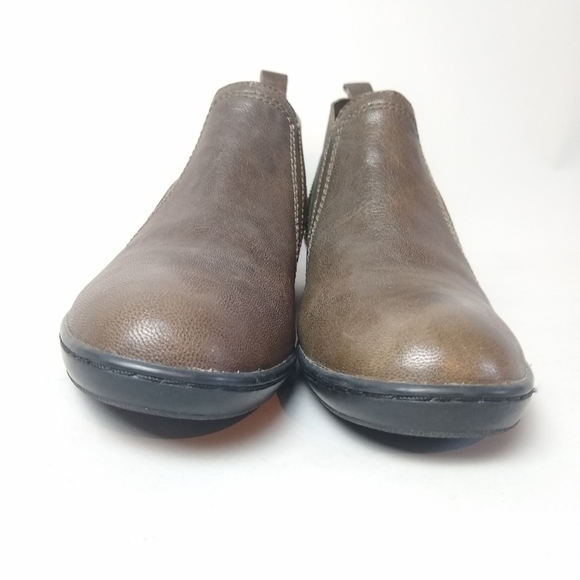 David Tate slip on ankle booties - Picture 6 of 11